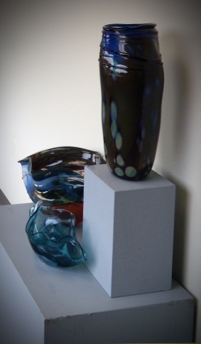 Art gallery exhibit-ceramic pieces