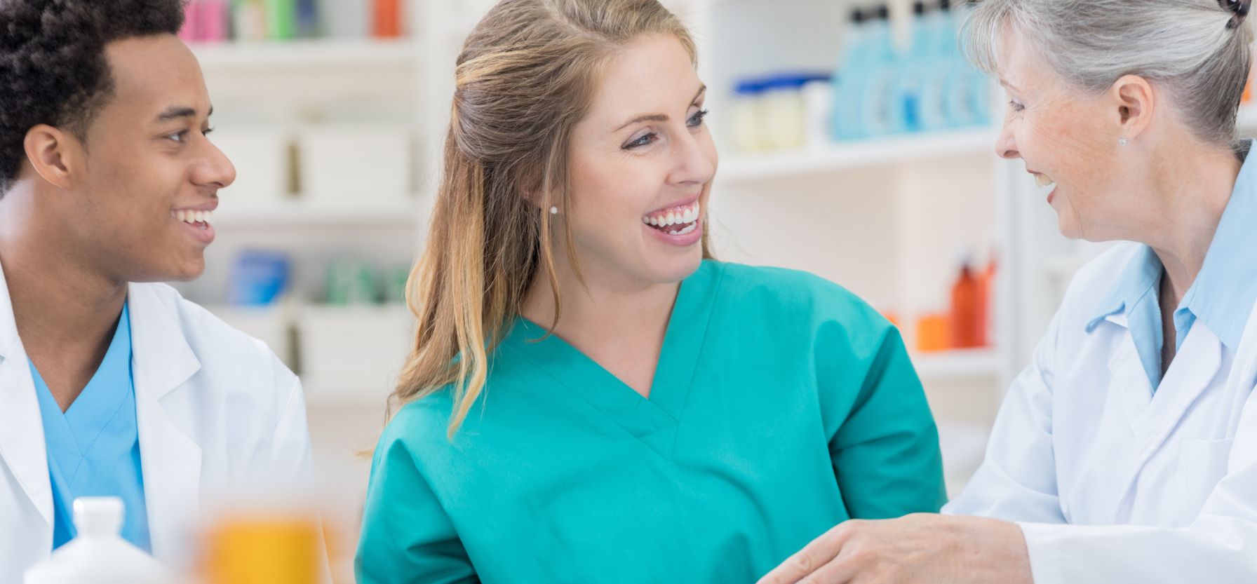 pharmacy tech students and instructor
